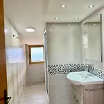 Residenza De *